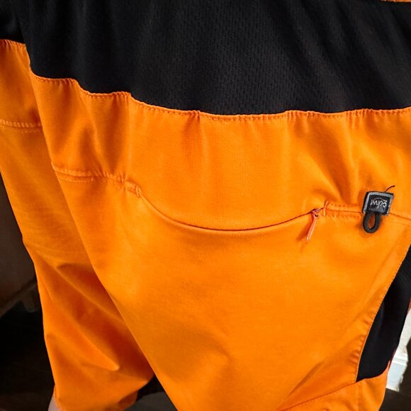 ZOIC Ether Shell Bike Shorts with Padded Liner Shorts- 36-38 - Picture 6 of 16